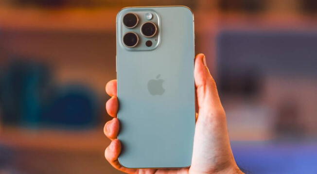 El iPhone 15 Pro Max es uno de los teléfonos mejor diseñados por Apple. Conoce su ficha técnica y precio con descuento.
