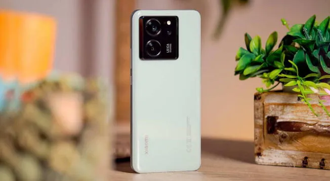 El Xiaomi 13T Pro es un potente gama alta que supera en características a otros teléfonos de marcas como Samsung o Apple. El Xiaomi 13T Pro es un potente gama alta que supera en características a otros teléfonos de marcas como Samsung o Apple.