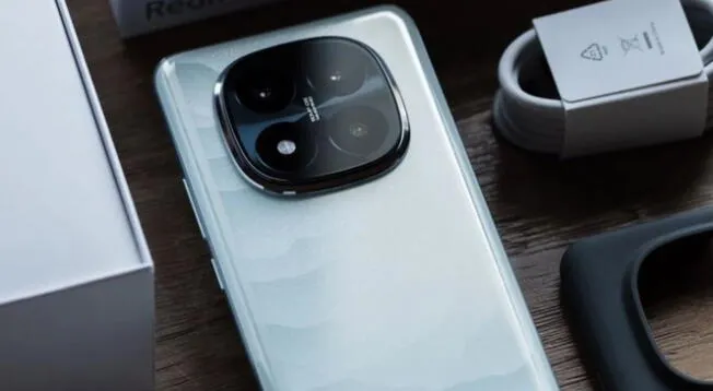 Este celular fue lanzado a finales de enero 2025 y es de los más buscados de este año. Este celular fue lanzado a finales de enero 2025 y es de los más buscados de este año.