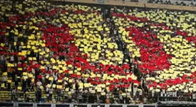 Universitario sorprende a sus hinchas enfocado en el título nacional.