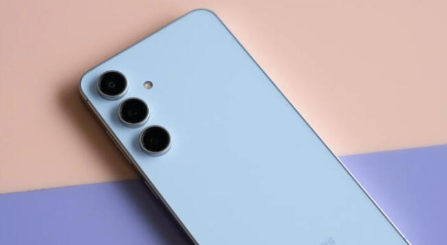 Este celular de Samsung se ha convertido en uno de los gama lata más accesibles. Este celular de Samsung se ha convertido en uno de los gama lata más accesibles.