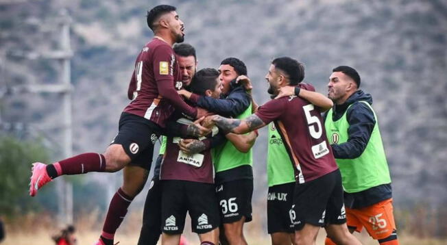 Universitario derrotó a Ayacucho. Universitario derrotó a Ayacucho.