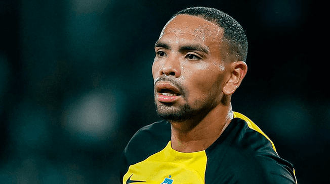 Alexander Callens no juega desde noviembre pasado por problemas de salud. Alexander Callens no juega desde noviembre pasado por problemas de salud.