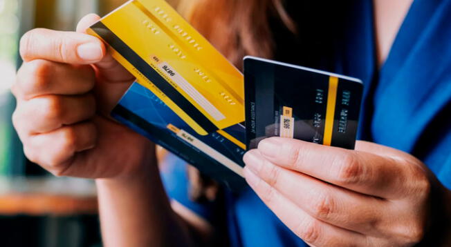 Desde el 1 de julio, se exigirá que todas las transacciones con tarjetas utilicen autenticación de dos factores. Desde el 1 de julio, se exigirá que todas las transacciones con tarjetas utilicen autenticación de dos factores.