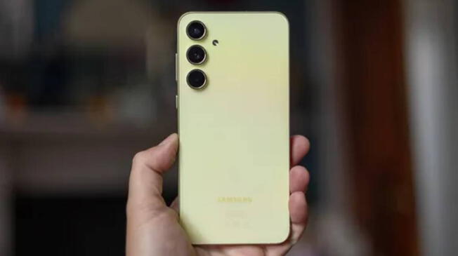 El Samsung A55 5G es uno de los gama media más potentes del  mundo y su precio se ha reducido al mínimo.