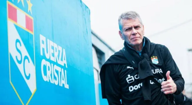 Sporting Cristal firmaría un nuevo contrato con prometedor delantero Sporting Cristal firmaría un nuevo contrato con prometedor delantero