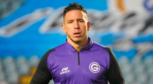 El delantero peruano deja Deportivo Garcilaso para fichar por club de otro continente. El delantero peruano deja Deportivo Garcilaso para fichar por club de otro continente.