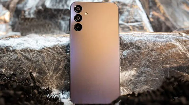 El Samsung Galaxy A15 es un teléfono de gama media muy potente y cuenta con gran potencia gamer. El Samsung Galaxy A15 es un teléfono de gama media muy potente y cuenta con gran potencia gamer.