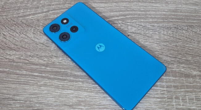 Este celular es uno de los más completos en cuanto a resistencia. Este celular es uno de los más completos en cuanto a resistencia.