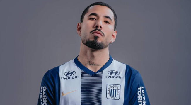 Sergio Peña firmó por Alianza Lima hasta el 2027 Sergio Peña firmó por Alianza Lima hasta el 2027