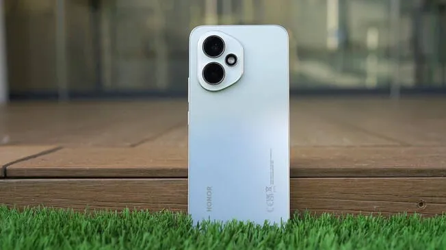 El HONOR 400 5G es el nuevo gama media de HONOR y compite directamente con Samsung y su Galaxy A56. El HONOR 400 5G es el nuevo gama media de HONOR y compite directamente con Samsung y su Galaxy A56.