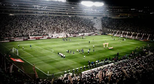 Universitario recibe sanción y pagará alta cifra por multa. Universitario recibe sanción y pagará alta cifra por multa.