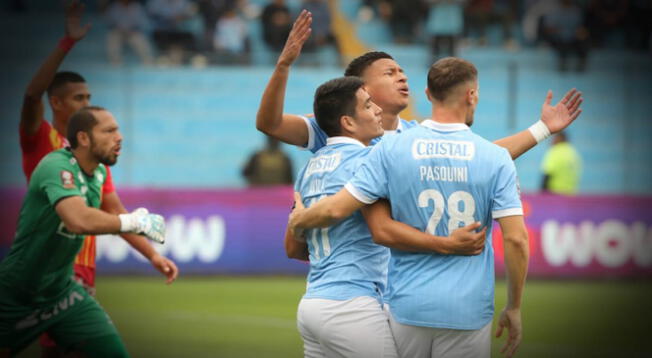 Sporting Cristal sorprende tras anunciar el préstamo de dos de sus futbolistas Sporting Cristal sorprende tras anunciar el préstamo de dos de sus futbolistas