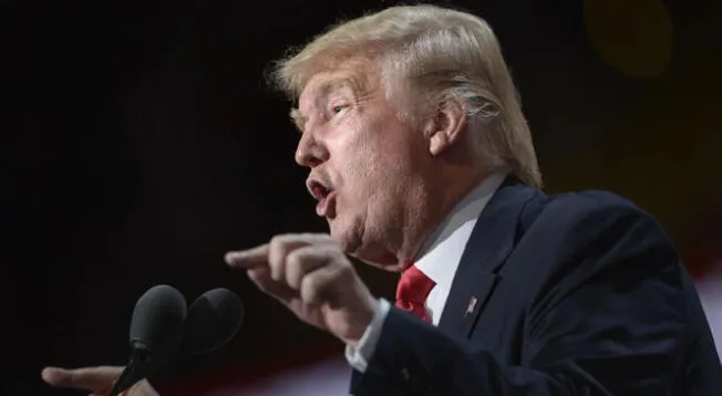 Donald Trump y su nueva ordenanza a los atletas universitarios. Donald Trump y su nueva ordenanza a los atletas universitarios.