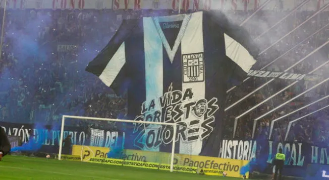 Alianza Lima sufre derrota en el torneo y Universitario se mantiene como líder. Alianza Lima sufre derrota en el torneo y Universitario se mantiene como líder.