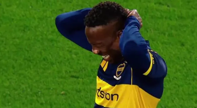 Luis Advíncula la pasa muy mal en Boca Juniors. Luis Advíncula la pasa muy mal en Boca Juniors.