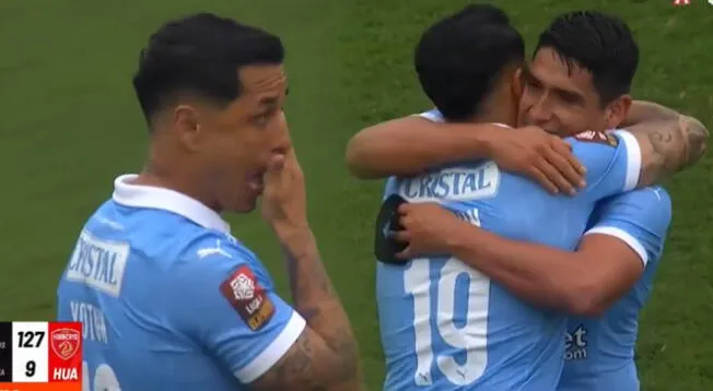 Yotún lloró al reaparecer con Sporting Cristal.
