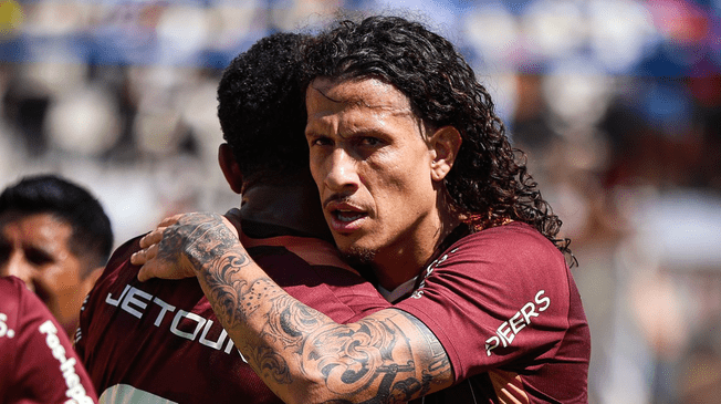 Williams Riveros volvió a las canchas con Universitario tras casi un mes recuperándose de una apendicitis. Williams Riveros volvió a las canchas con Universitario tras casi un mes recuperándose de una apendicitis.