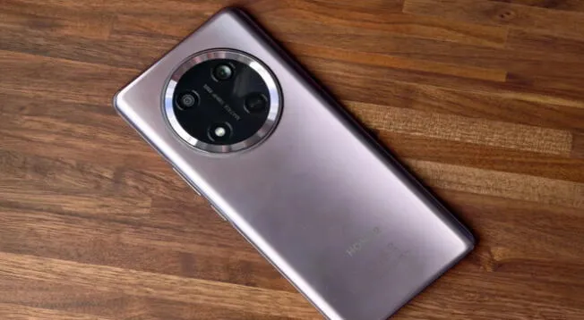 Estos celulares, además, tienen lindos diseños. Estos celulares, además, tienen lindos diseños.