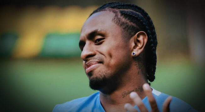 Yordy Reyna fue presentado como flamante refuerzo de importante equipo del extranjero