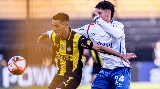 Peñarol aplastó 3-0 a Nacional por la jornada 2 del Torneo Clausura 2025 del Campeonato Uruguayo. Peñarol aplastó 3-0 a Nacional por la jornada 2 del Torneo Clausura 2025 del Campeonato Uruguayo.