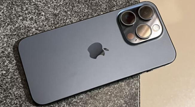 Este teléfono Apple destaca por su tecnología de punta que no ha sido superada. Este teléfono Apple destaca por su tecnología de punta que no ha sido superada.