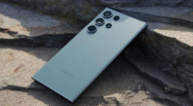 Este celular tiene prestaciones premium y sigue bajando de precio en 2025.