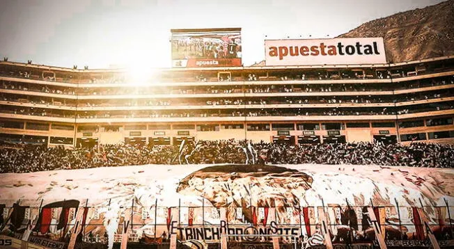 Universitario anuncia nueva presentación en el plantel.