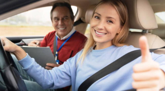 Conoce cómo solicitar la licencia de conducir en Los Ángeles.