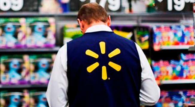 Trabajador de Walmart evidencia con inédita escena lo que sucede en trastienda y rechaza su política. Trabajador de Walmart evidencia con inédita escena lo que sucede en trastienda y rechaza su política.