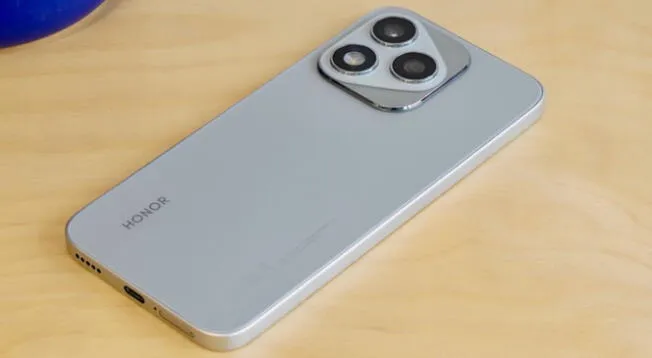 Este celular, pese a su precio, ha sido una de las grandes sorpresas de 2025 en la gama media. Este celular, pese a su precio, ha sido una de las grandes sorpresas de 2025 en la gama media.