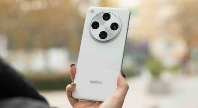 El Oppo Find X8 Pro 5G se ha convertido en un teléfono de gama alta con tanta potencia como un S25 Ultra y tiene mejores cámaras que un iPhone 16 Pro Max. El Oppo Find X8 Pro 5G se ha convertido en un teléfono de gama alta con tanta potencia como un S25 Ultra y tiene mejores cámaras que un iPhone 16 Pro Max.