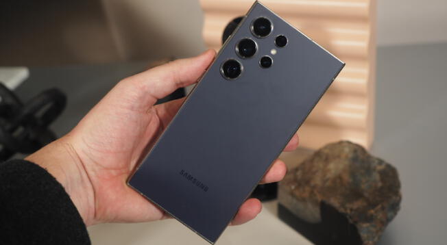 La potencia de este celular Samsung es una de las mejores del 2025. La potencia de este celular Samsung es una de las mejores del 2025.