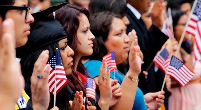 Gobierno de Trump facilitará la ciudadanía a personas de esta lista en EE. UU. Gobierno de Trump facilitará la ciudadanía a personas de esta lista en EE. UU.