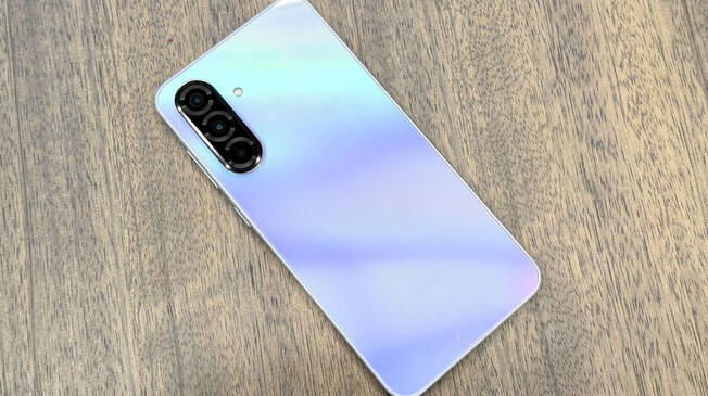 El Galaxy A36 5G de Samsung es uno de los teléfonos gama media más potentes y baratos que puedes comprar en 2025. El Galaxy A36 5G de Samsung es uno de los teléfonos gama media más potentes y baratos que puedes comprar en 2025.