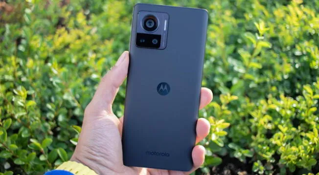 El Motorola Edge 30 Ultra se ha convertido en uno de los teléfonos de gama media más potentes y cuesta mucho menos que un iPhone 16. El Motorola Edge 30 Ultra se ha convertido en uno de los teléfonos de gama media más potentes y cuesta mucho menos que un iPhone 16.