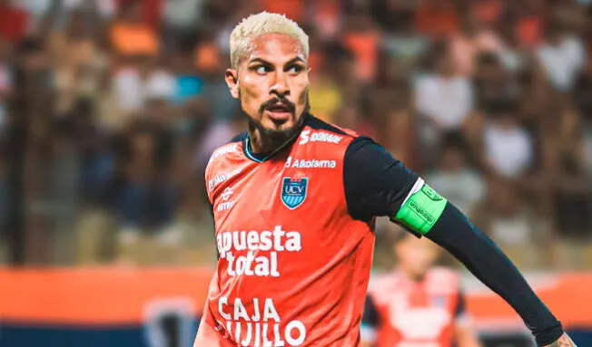 Paolo Guerrero se va de César Vallejo tras solo medio año en el equipo. Foto: Club UCV   