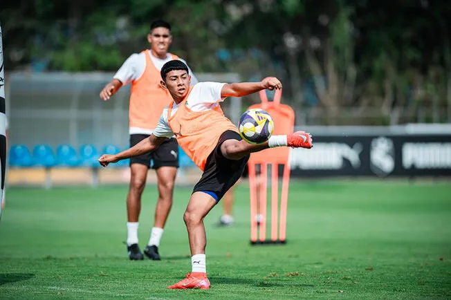 Sporting Cristal continúa entrenando con miras a la reanudación de la Liga 1.   