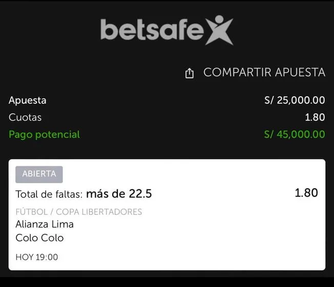  Hincha realiza su apuesta deportiva en el duelo de Alianza Lima vs. Colo Colo. 