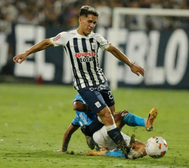 Catriel Cabellos jugó su último partido con Alianza Lima ante Sporting Cristal   