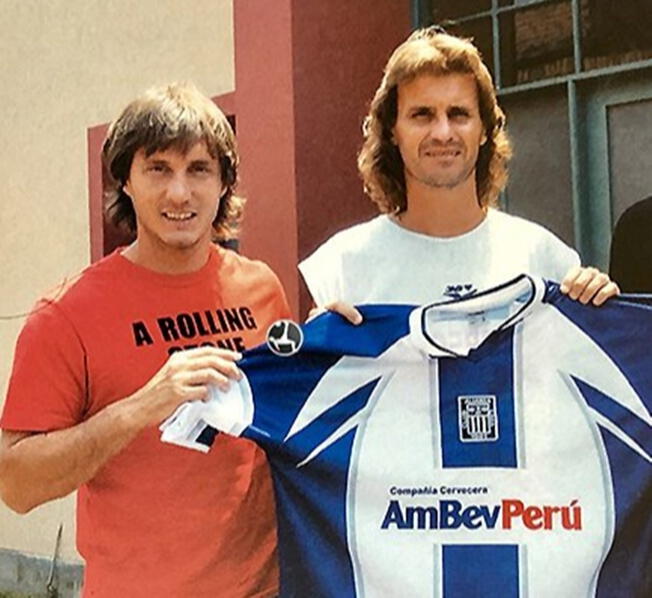  Rubén Darío Insúa con la camiseta de Alianza Lima en 2005.   