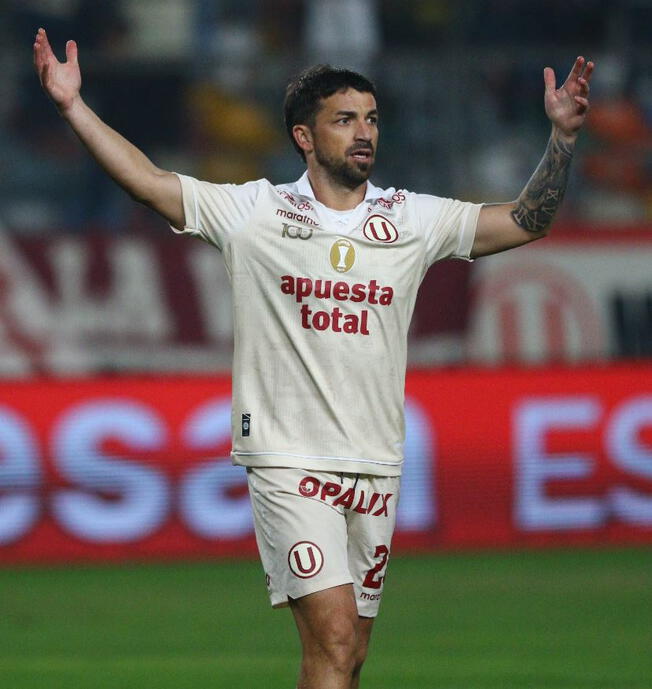 Gabriel Costa llegó a la 'U' tras jugar en Alianza Lima.   
