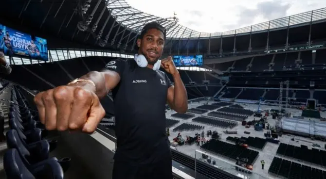 El Tottenham Stadium, listo para pelea por título mundial de peso pesado
