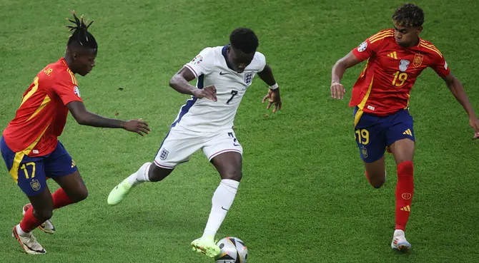España vs. Inglaterra por la final de la Eurocopa 2024. España vs. Inglaterra por la final de la Eurocopa 2024.