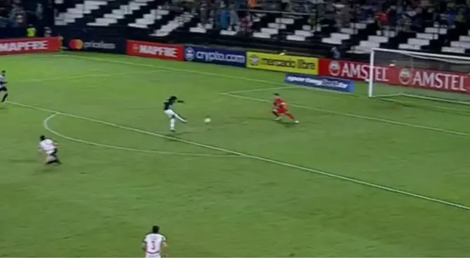 Paolo Guerrero se falló un gol claro en el área: pudo ser el 1-0 para Alianza vs Libertad Paolo Guerrero se falló un gol claro en el área: pudo ser el 1-0 para Alianza vs Libertad