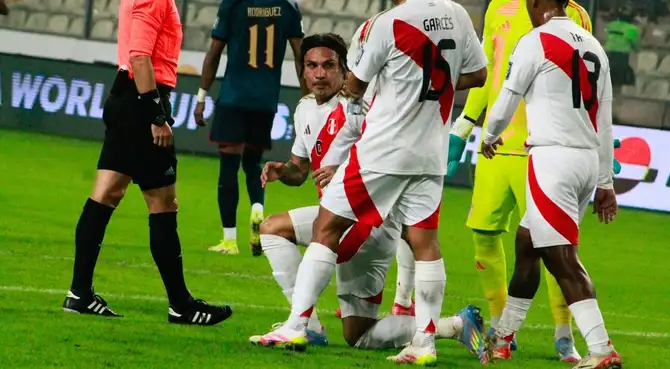 Paolo Guerrero se falló el 1 a 0 de Perú sobre Ecuador