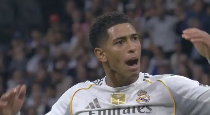 Gol de Jude Bellingham para el 2-1 de Real Madrid ante Barcelona.