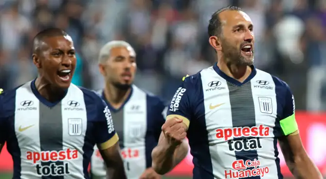 Alianza Lima celebra el aniversario de su tetracampeonato con firme mensaje.