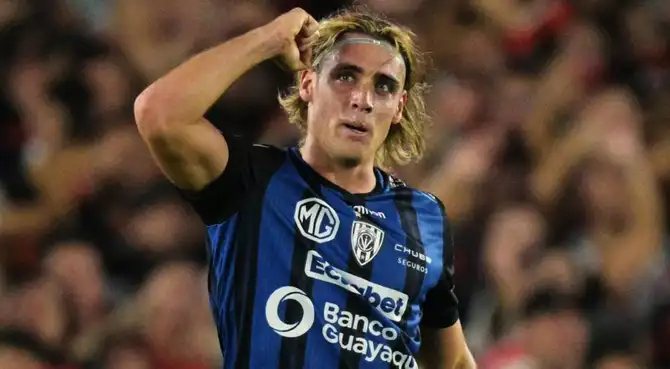 Independiente del Valle negocia con destacado club por el fichaje de Claudio Spinelli