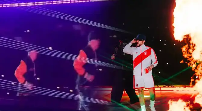 Ñengo Flow fue el invitado en el escenario de Bad Bunny este 17 de enero